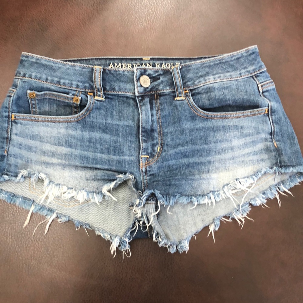 American Eagle Light Blue Denim Jean